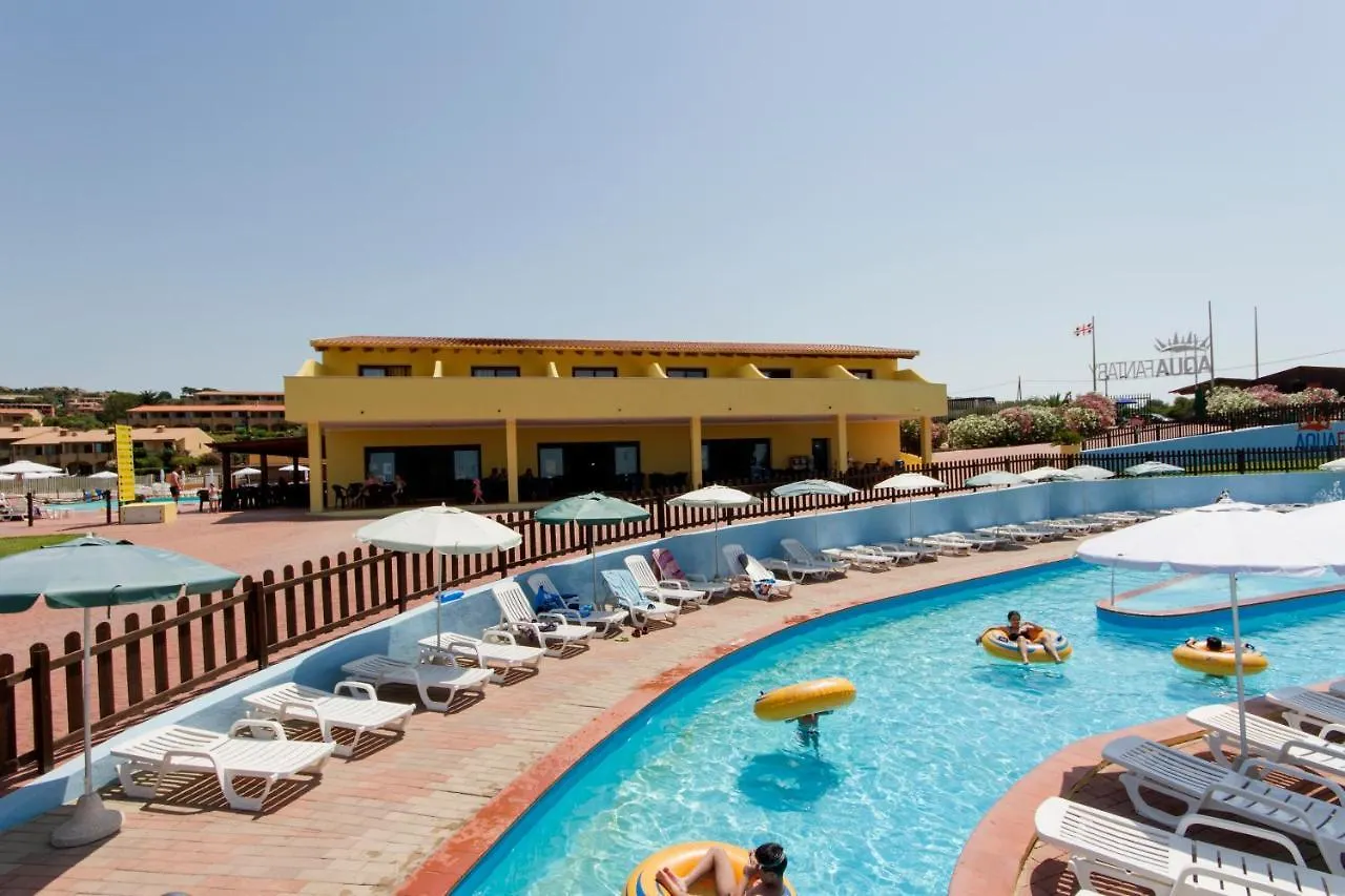 Residence Aquafantasy Isola Rossa